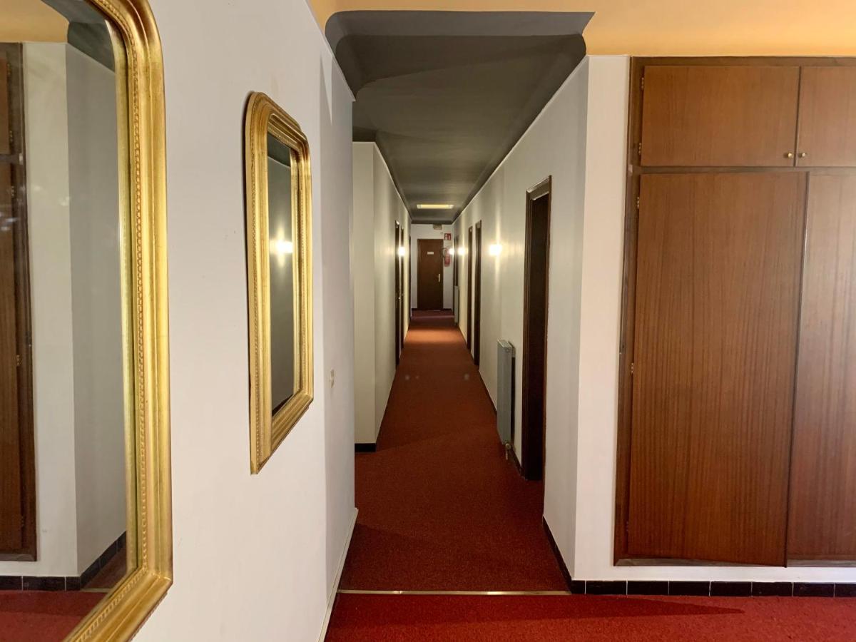 Hotel Fiesta Mega Only Adults Darnius Extérieur photo
