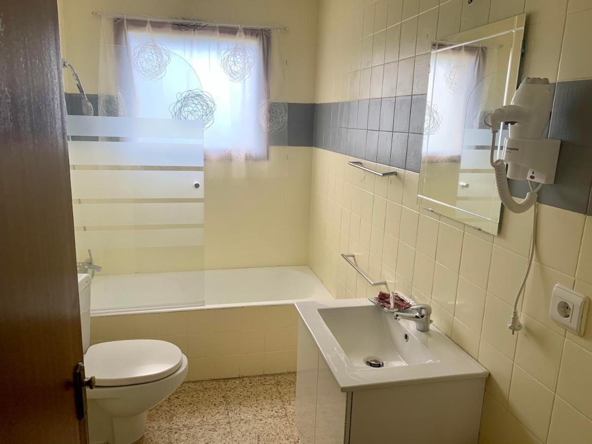 Hotel Fiesta Mega Only Adults Darnius Extérieur photo