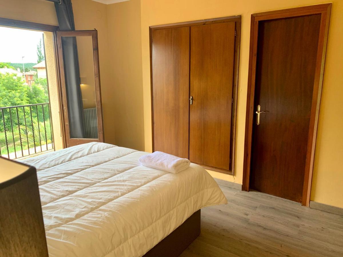 Hotel Fiesta Mega Only Adults Darnius Extérieur photo