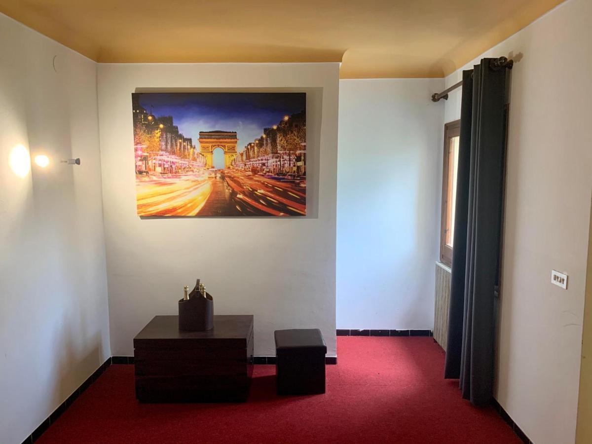 Hotel Fiesta Mega Only Adults Darnius Extérieur photo