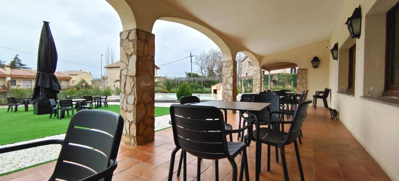 Hotel Fiesta Mega Only Adults Darnius Extérieur photo