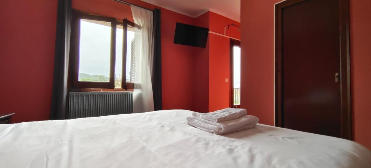 Hotel Fiesta Mega Only Adults Darnius Extérieur photo